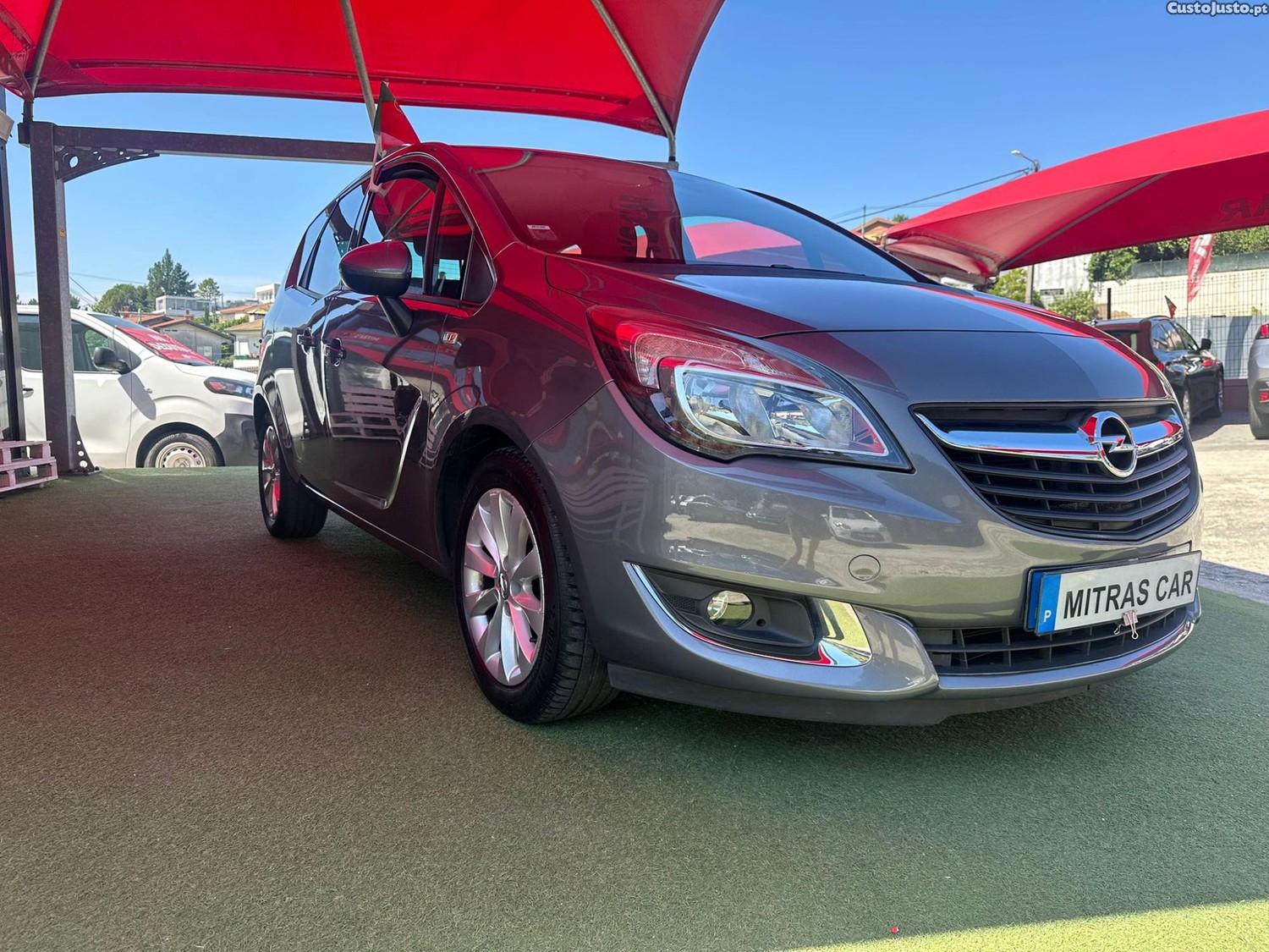 Opel Meriva 1.6 CDTI | GPS — fotografia 17