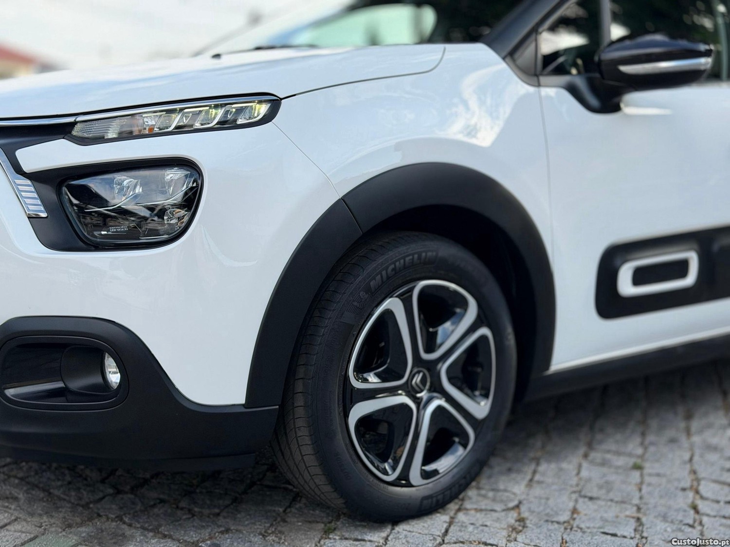 Citroën C3 1.2 PureTech Feel Pack — fotografia 3