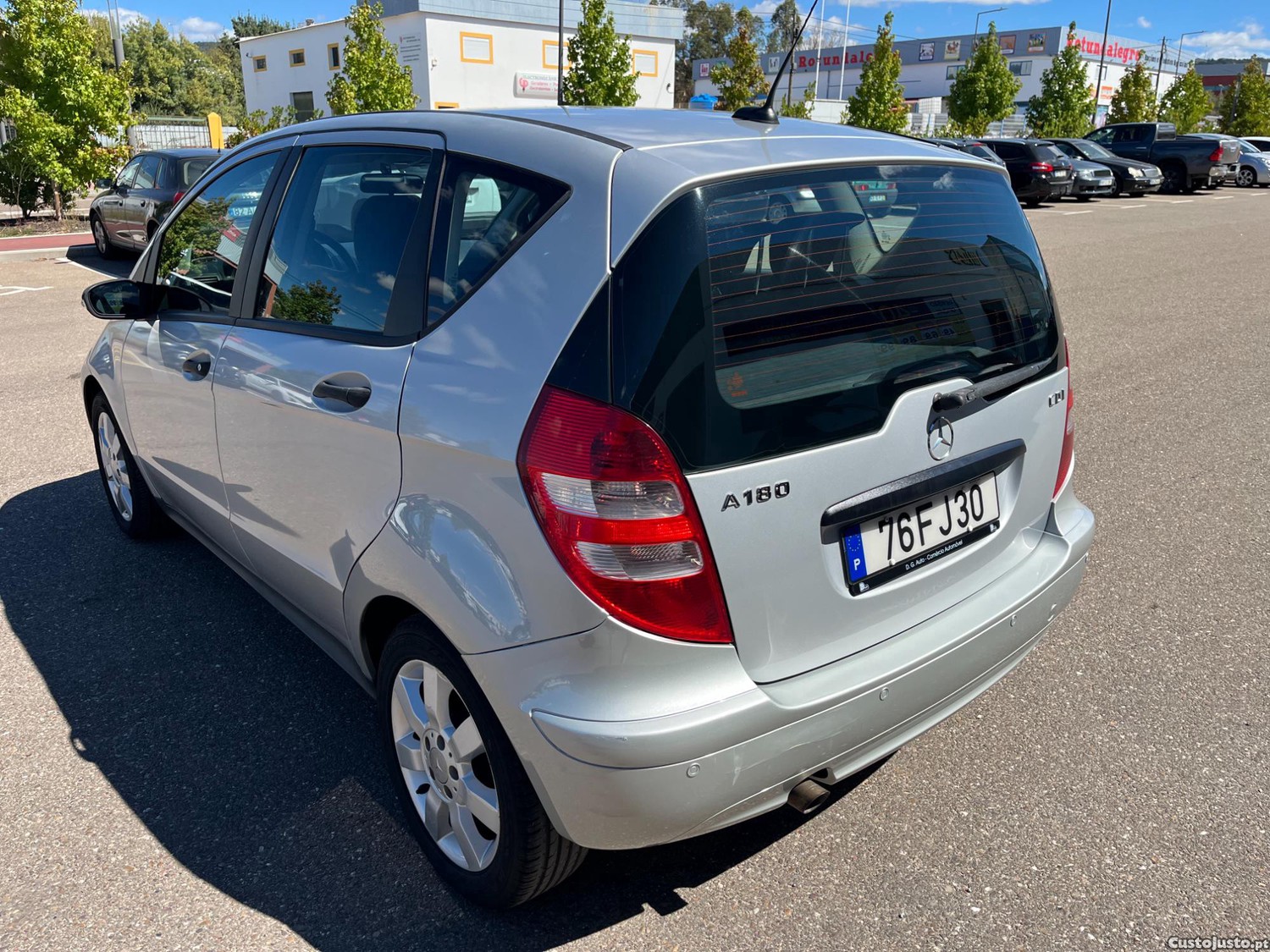 Mercedes-Benz A 180 Cdi NACIONAL — fotografia 16
