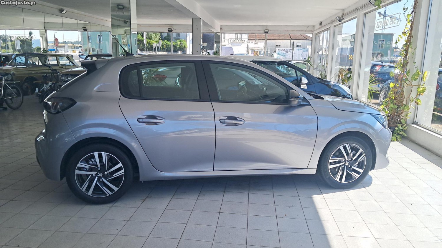 Peugeot 208 1.2 Puretech Allure - 20 — photo 5