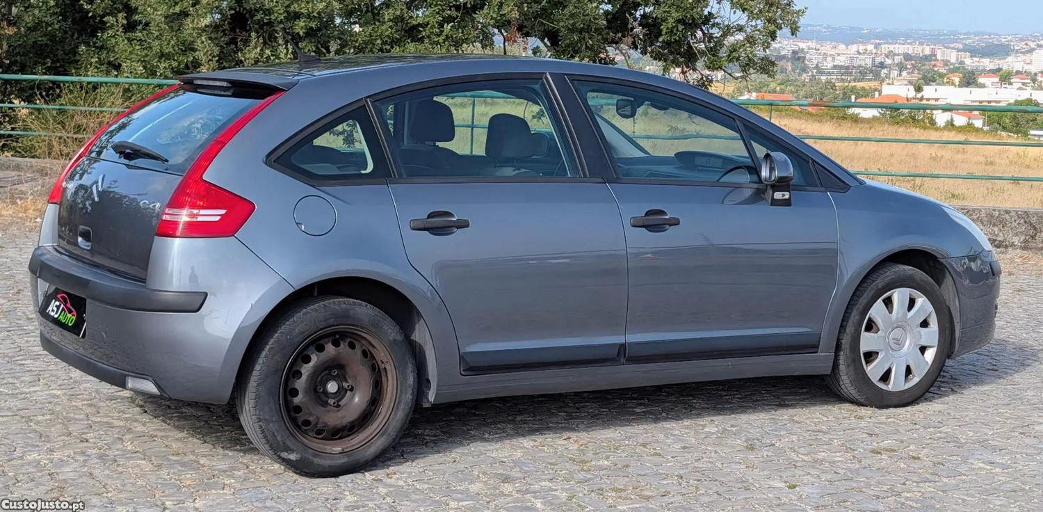 Citroën C4 1.6 hdi sx — fotografia 11