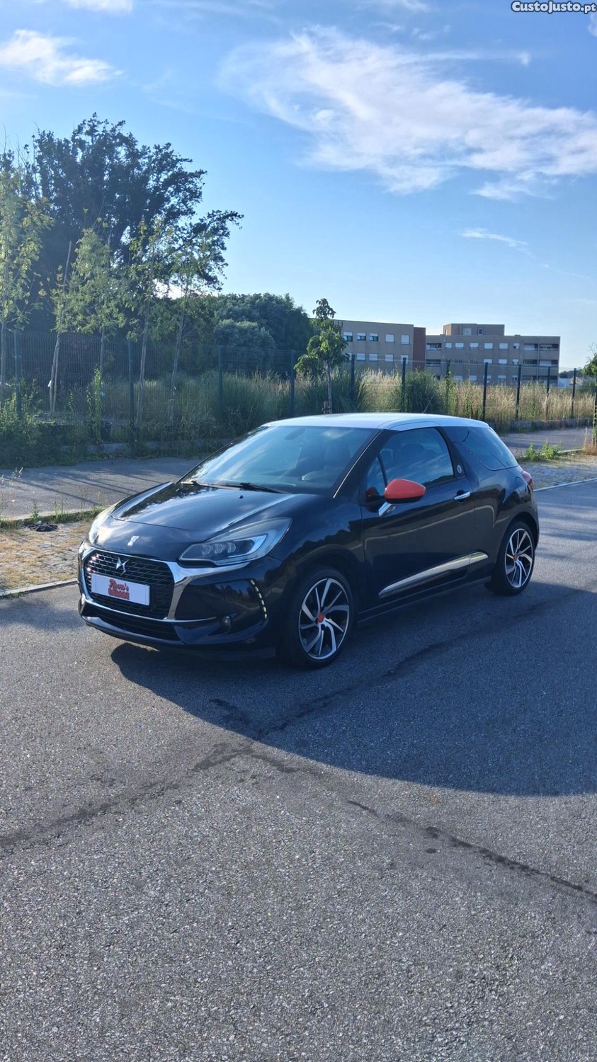 DS 3 3 1.2 Puretech 110 Ines de la Fressange — fotografia 7