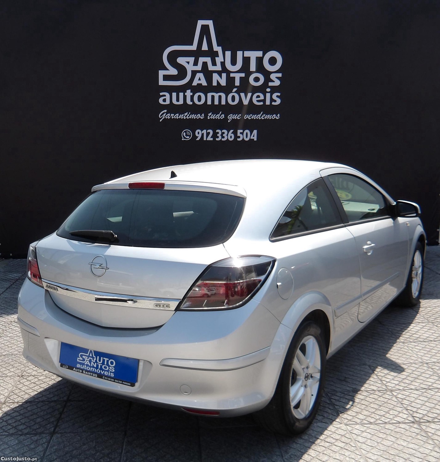 Opel Astra Gtc — fotografia 7
