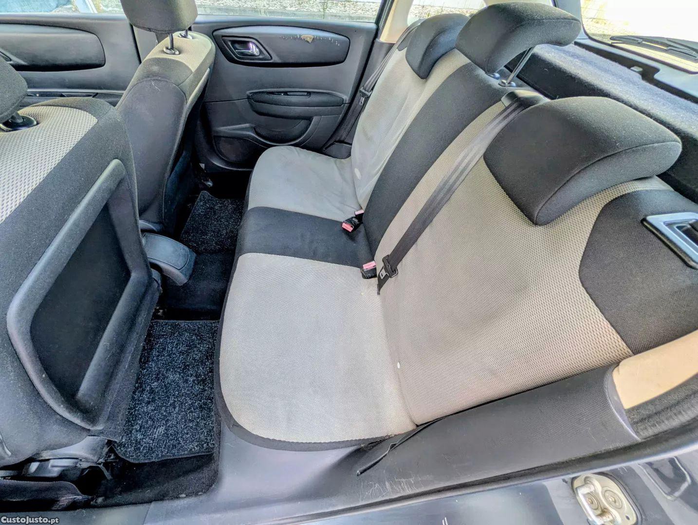 Citroën C4 1.6 hdi sx — fotografia 10