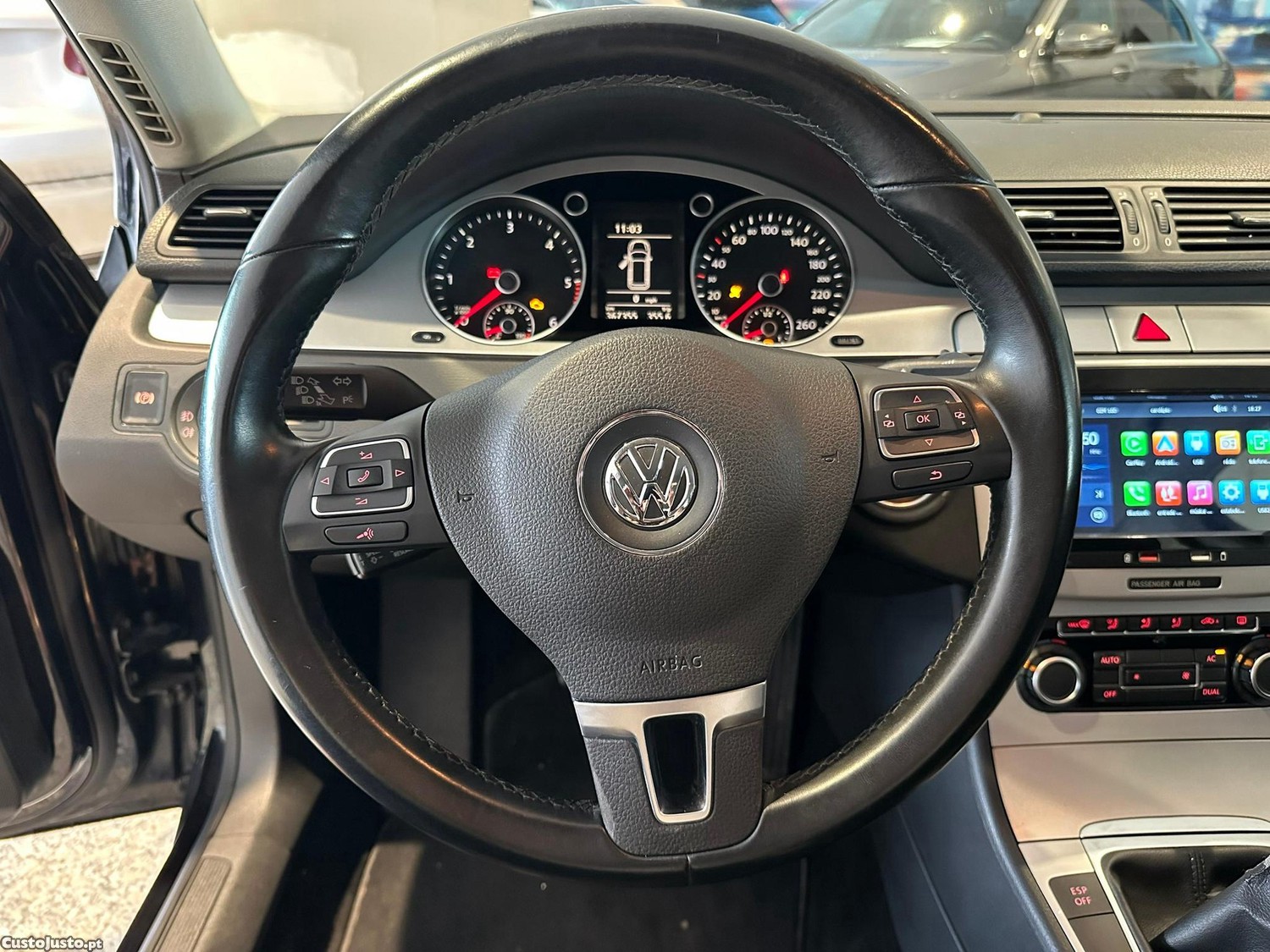 Volkswagen Passat 1.6 TDI Confortline BM — fotografia 17