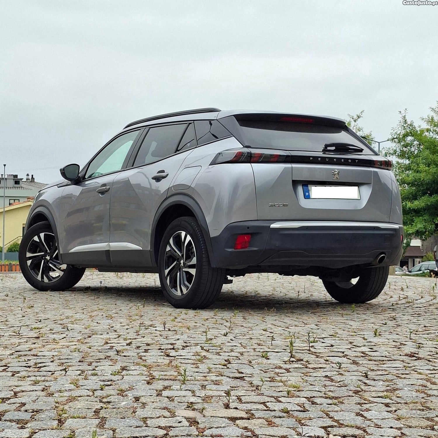 Peugeot 2008 1.5 BlueHDi Active Pack — fotografia 22