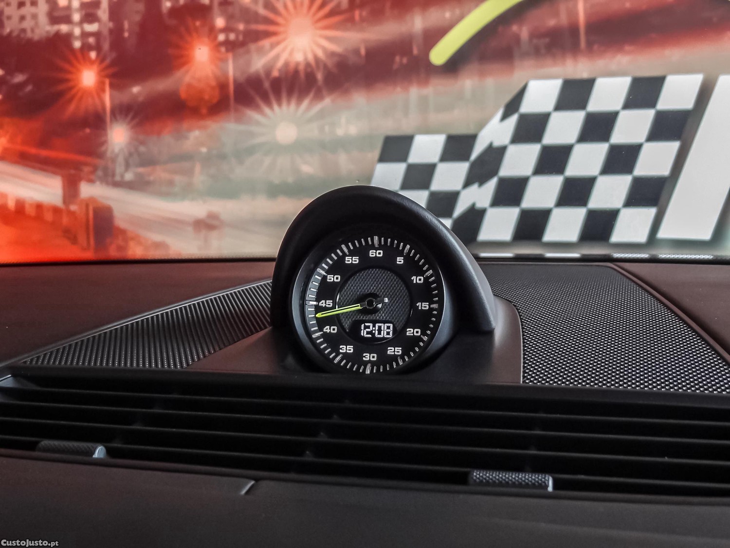 Porsche Panamera 4 E-HYBRID — fotografia 10
