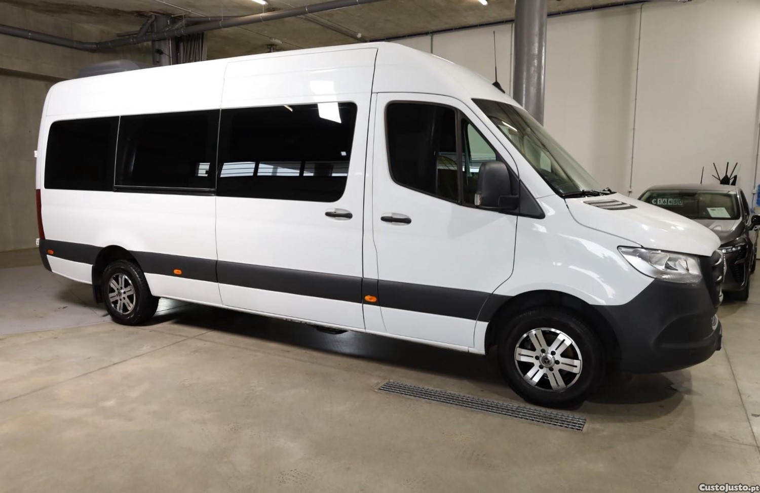 Mercedes-Benz Sprinter 315 CDI/43 Luxo (2+2+2+3) - 23 foto 4
