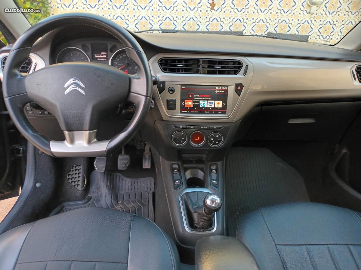 Citroën C-Elysée 1.6 Hdi - 18 — photo 5