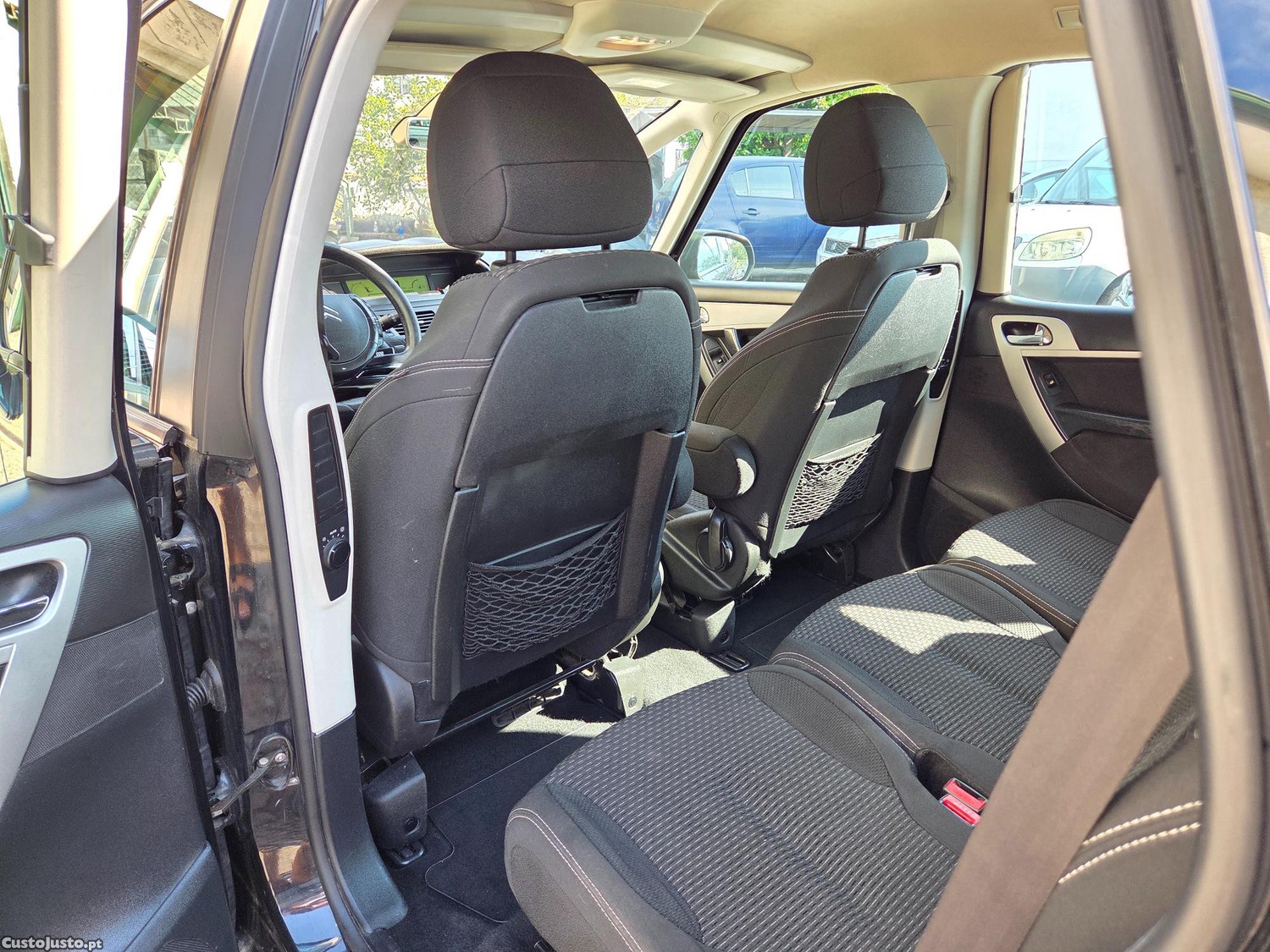 Citroën C4 Picasso 1.6 HDi Exclusive — fotografia 7