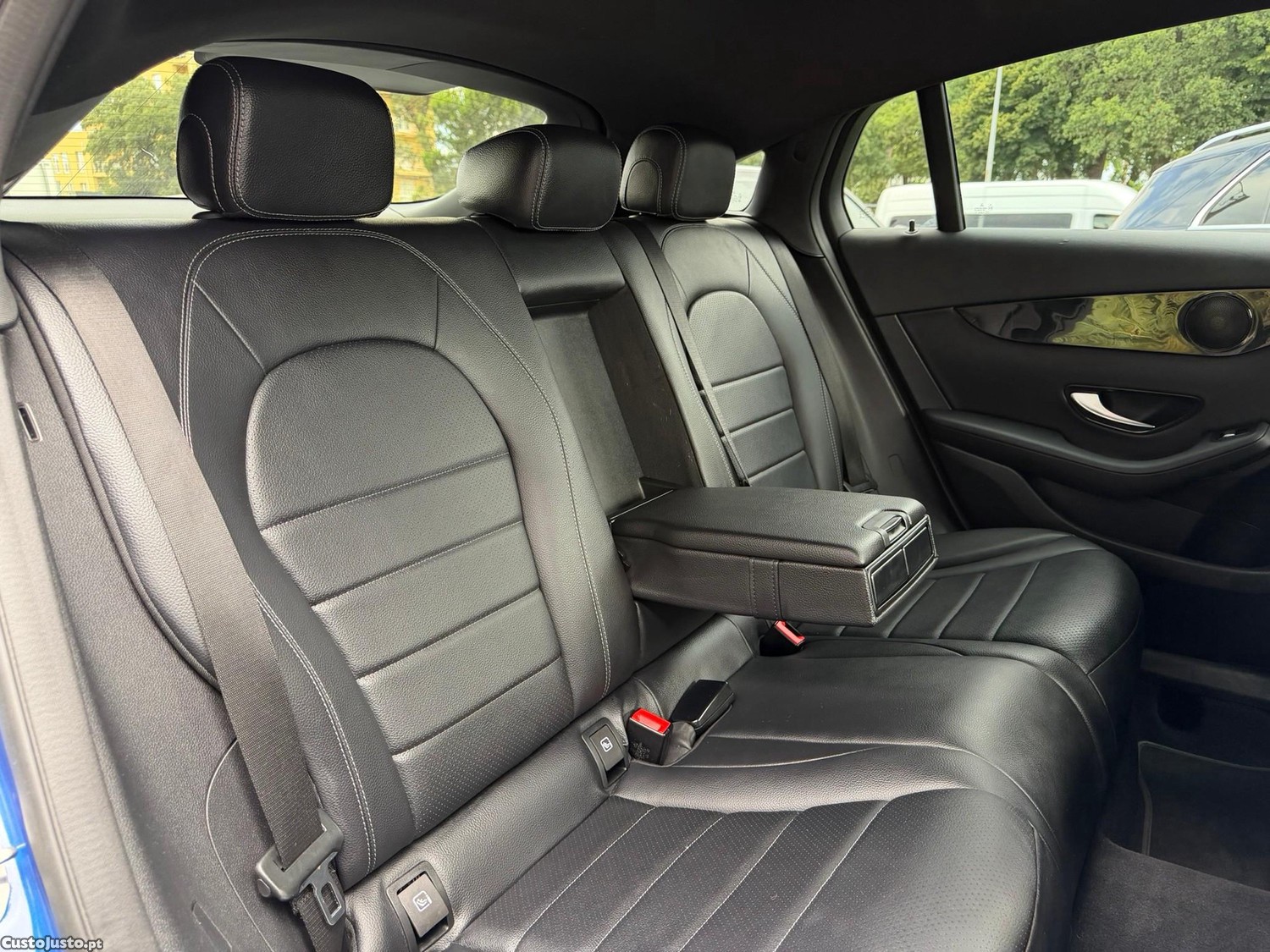 Mercedes-Benz GLC 300 de Coupé 4Matic — fotografia 10