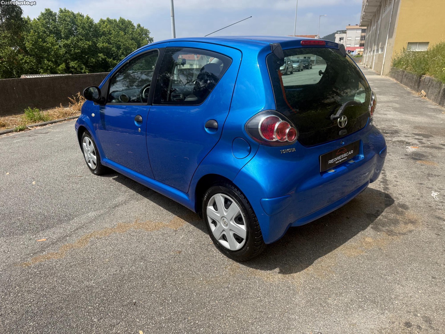 Toyota Aygo 1.0 Plus — fotografia 5