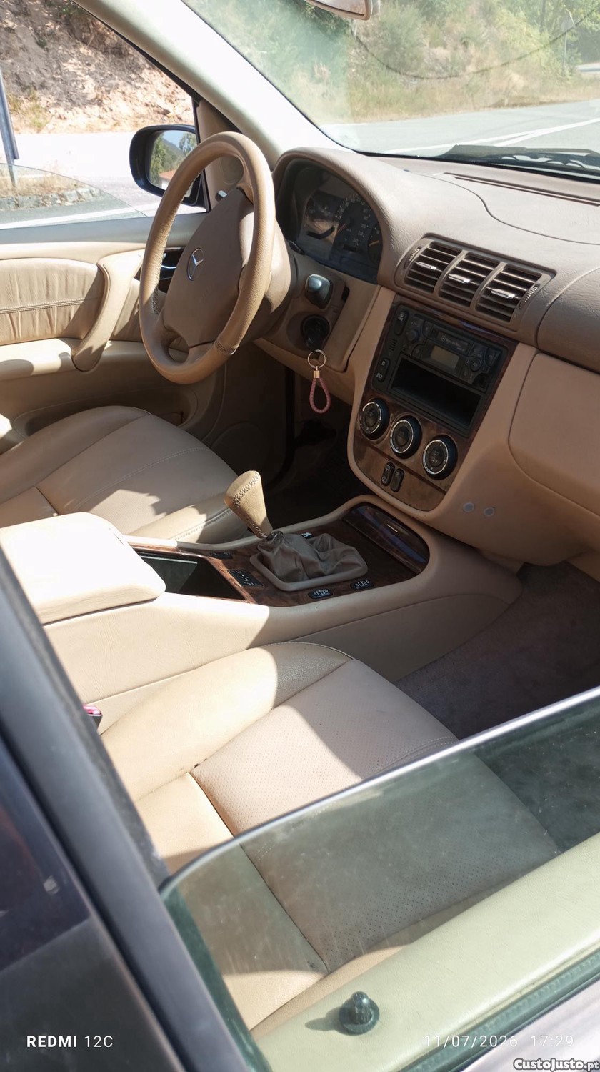 Mercedes-Benz Classe M 270 Cdi (163 113) — fotografia 3