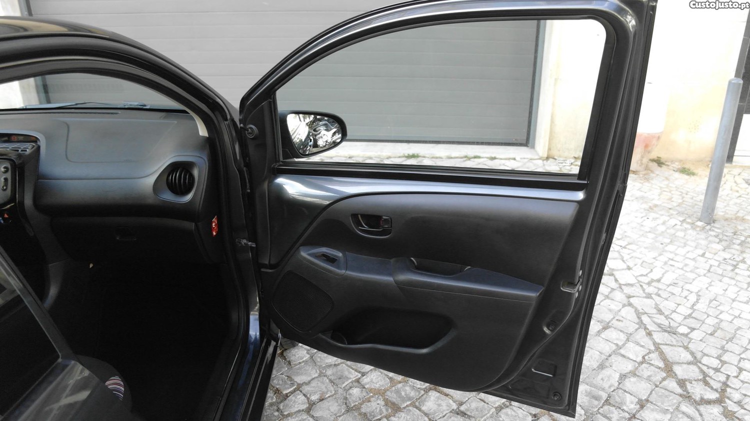 Citroën C1 1.0 VTi Feel — fotografia 7