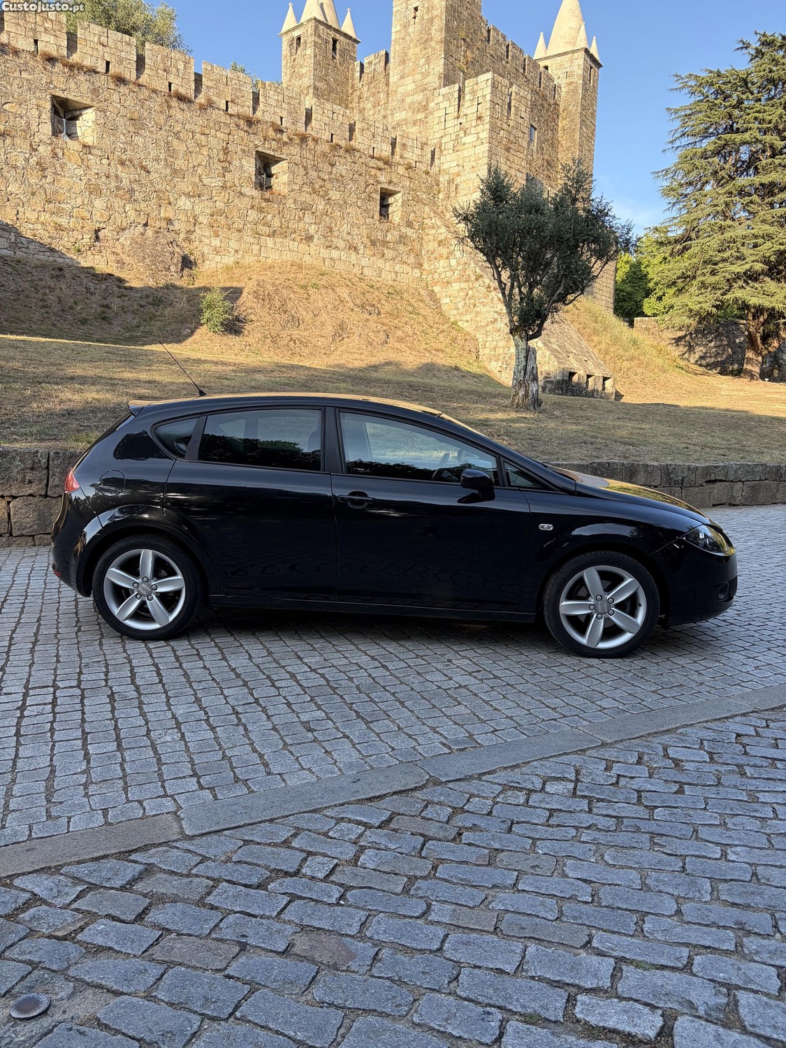 SEAT Leon 1.9tdi — fotografia 2