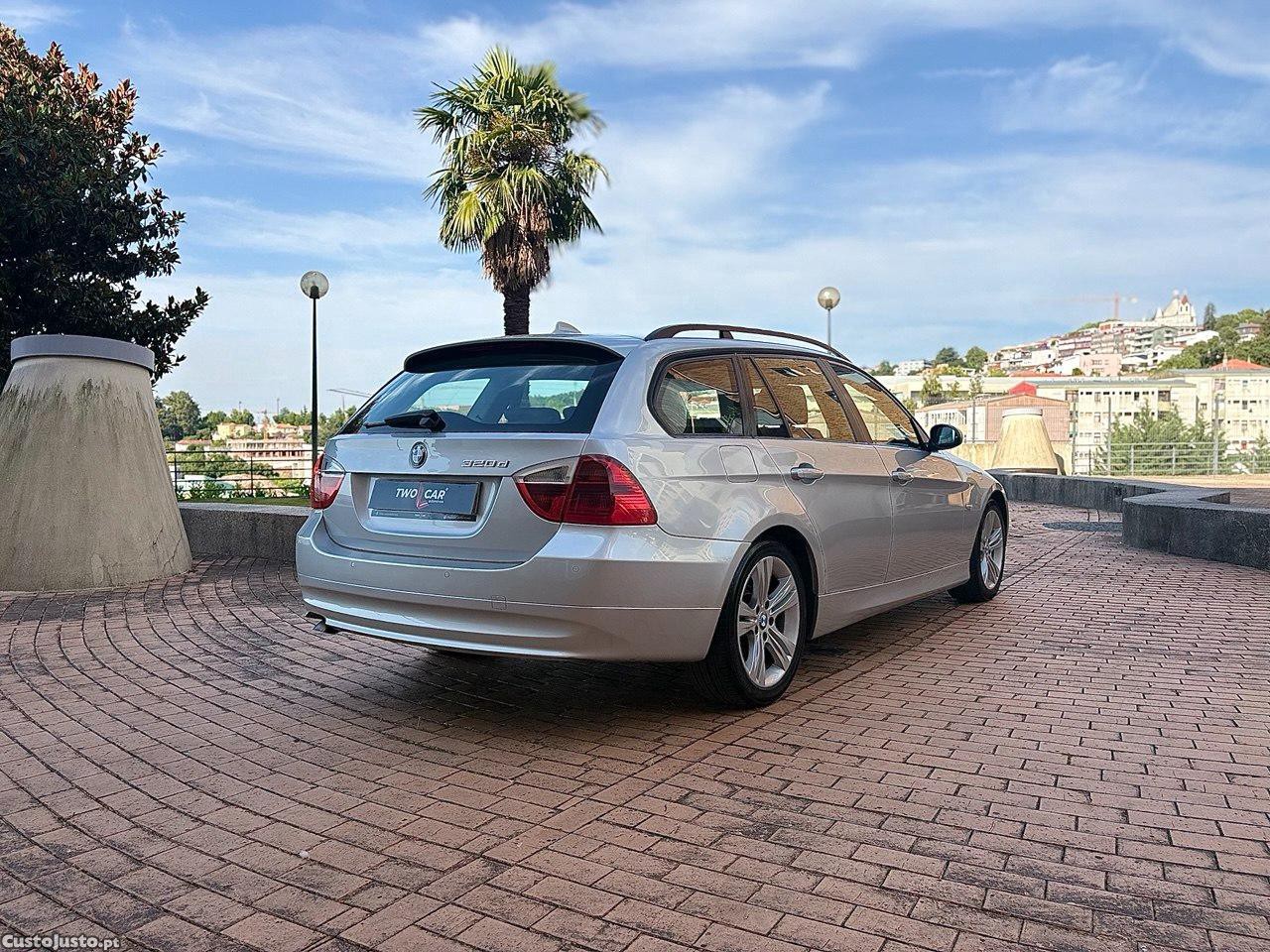 BMW 320 D 163CV SPORT — fotografia 10