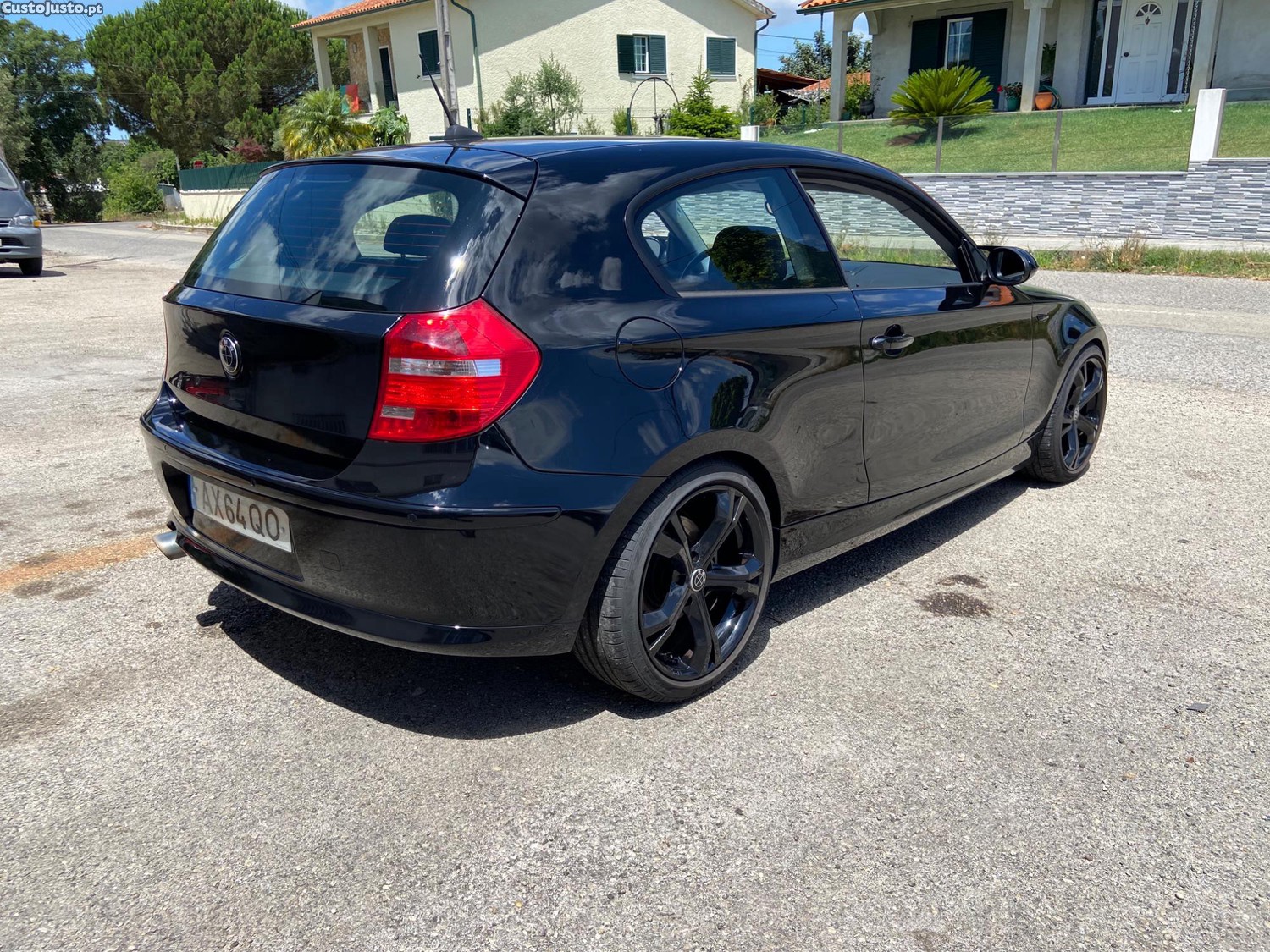 BMW 120 LCI — fotografia 3