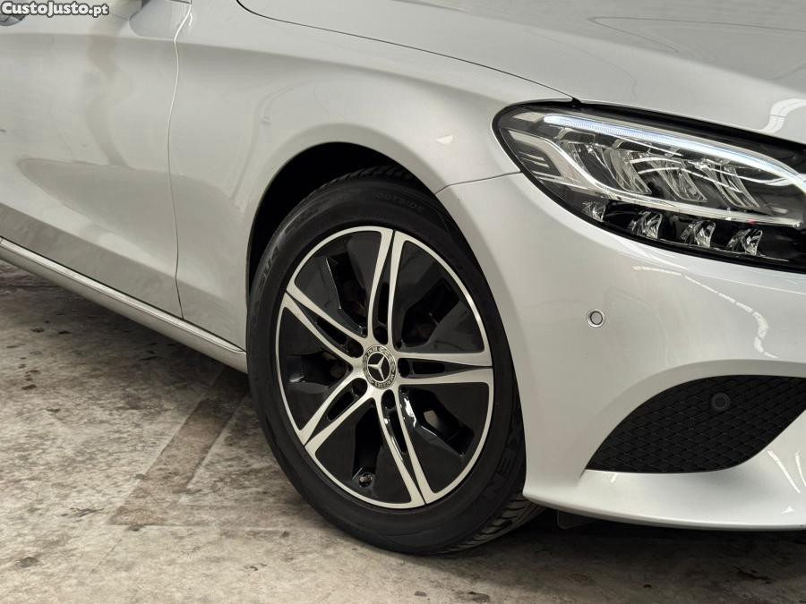Mercedes-Benz C 220 BlueTEC BE Edition A — fotografia 13