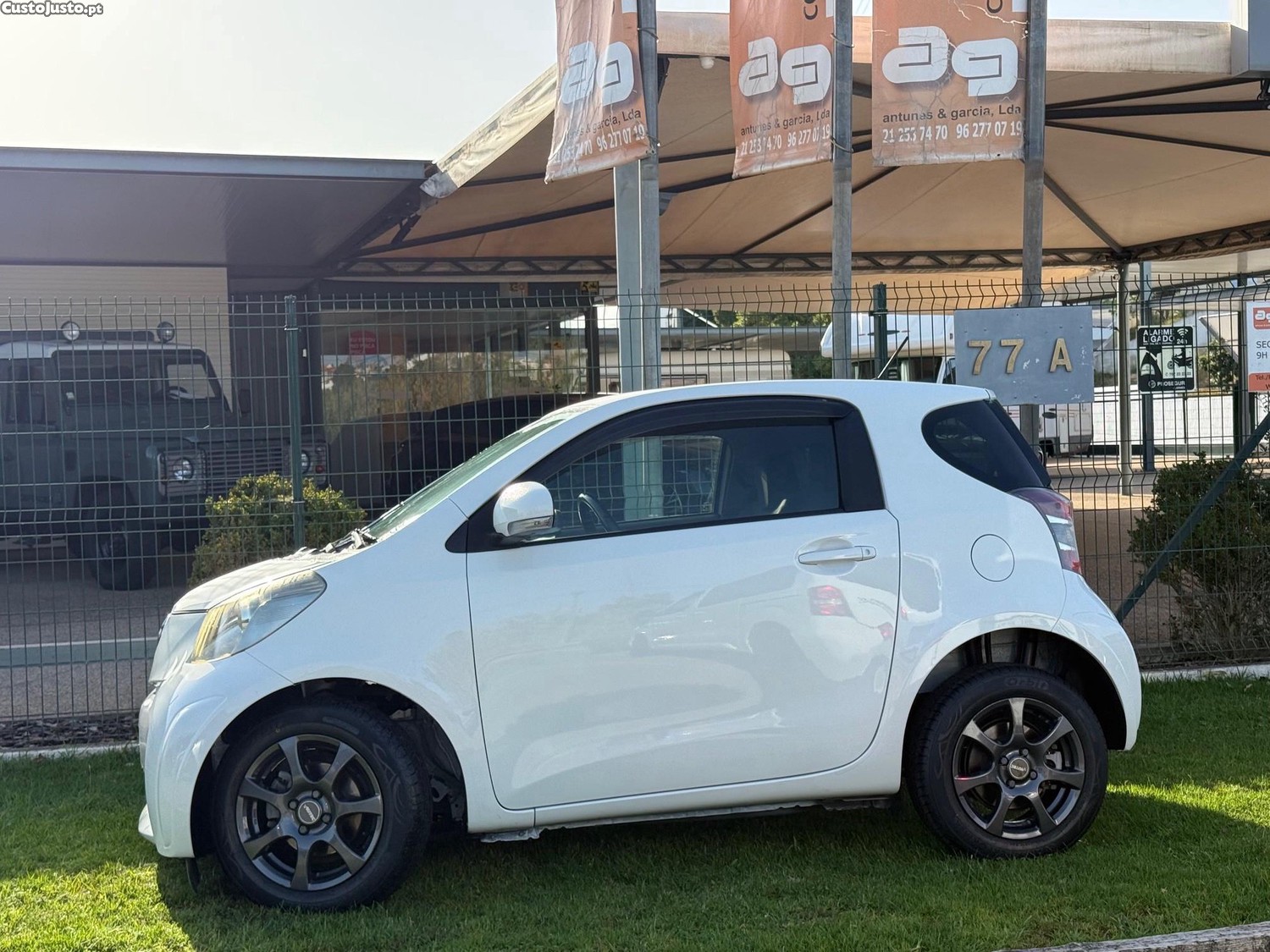 Toyota iQ 1.33 VVT-i - 10 foto 3