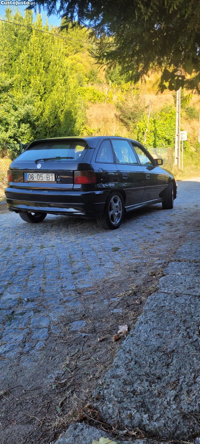 Opel Astra F — fotografia 5
