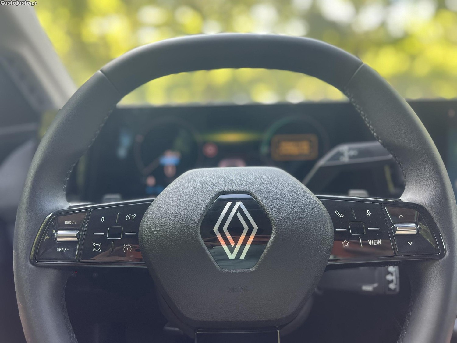 Renault Mégane E-Tech — fotografia 5