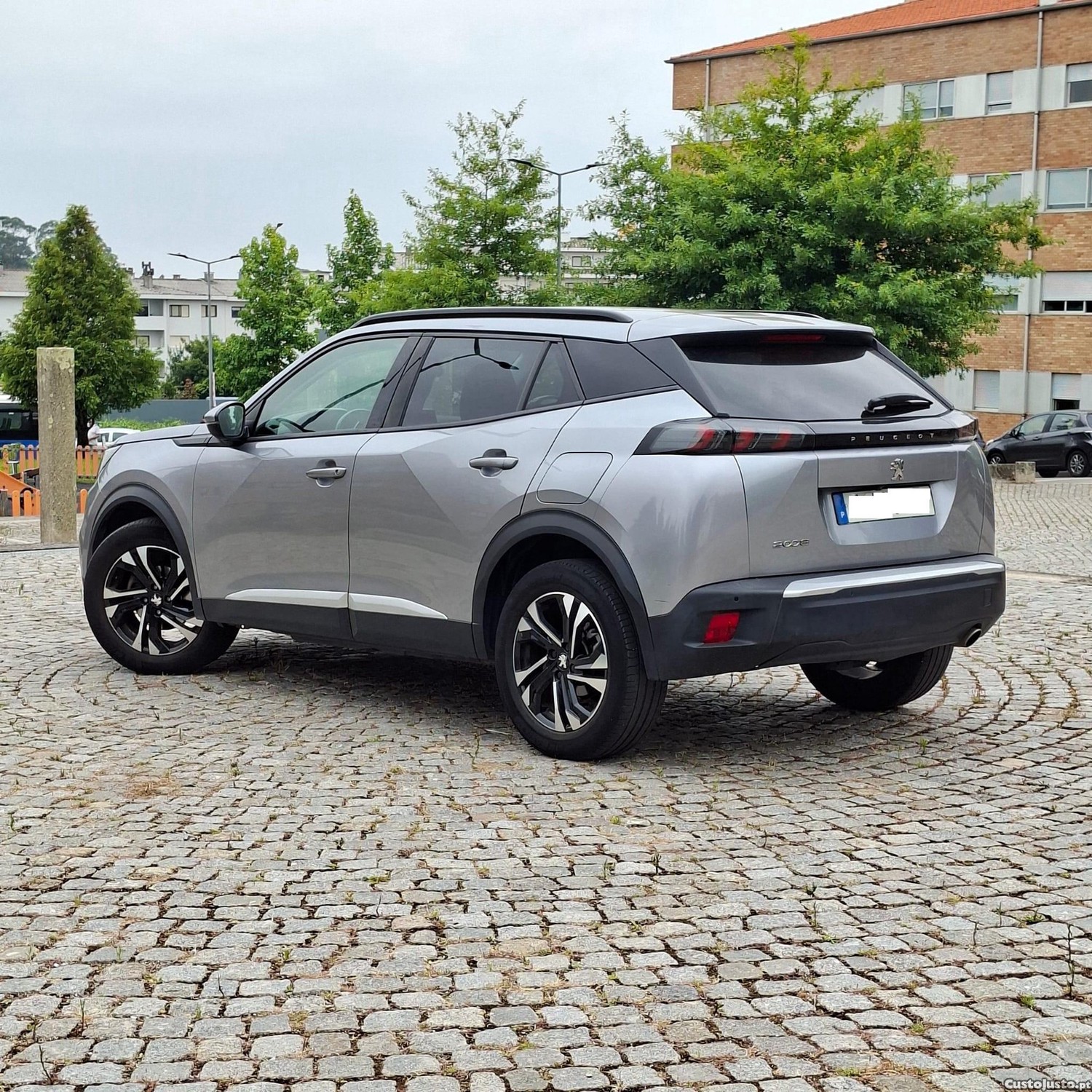 Peugeot 2008 1.5 BlueHDi Active Pack — fotografia 19