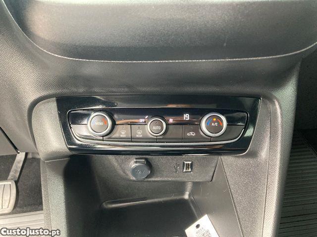 Opel Corsa Elegance — fotografia 6