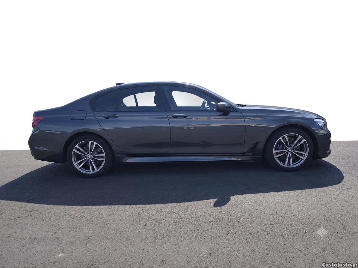 BMW 725 (G11) PACK M de Fábrica — fotografia 5