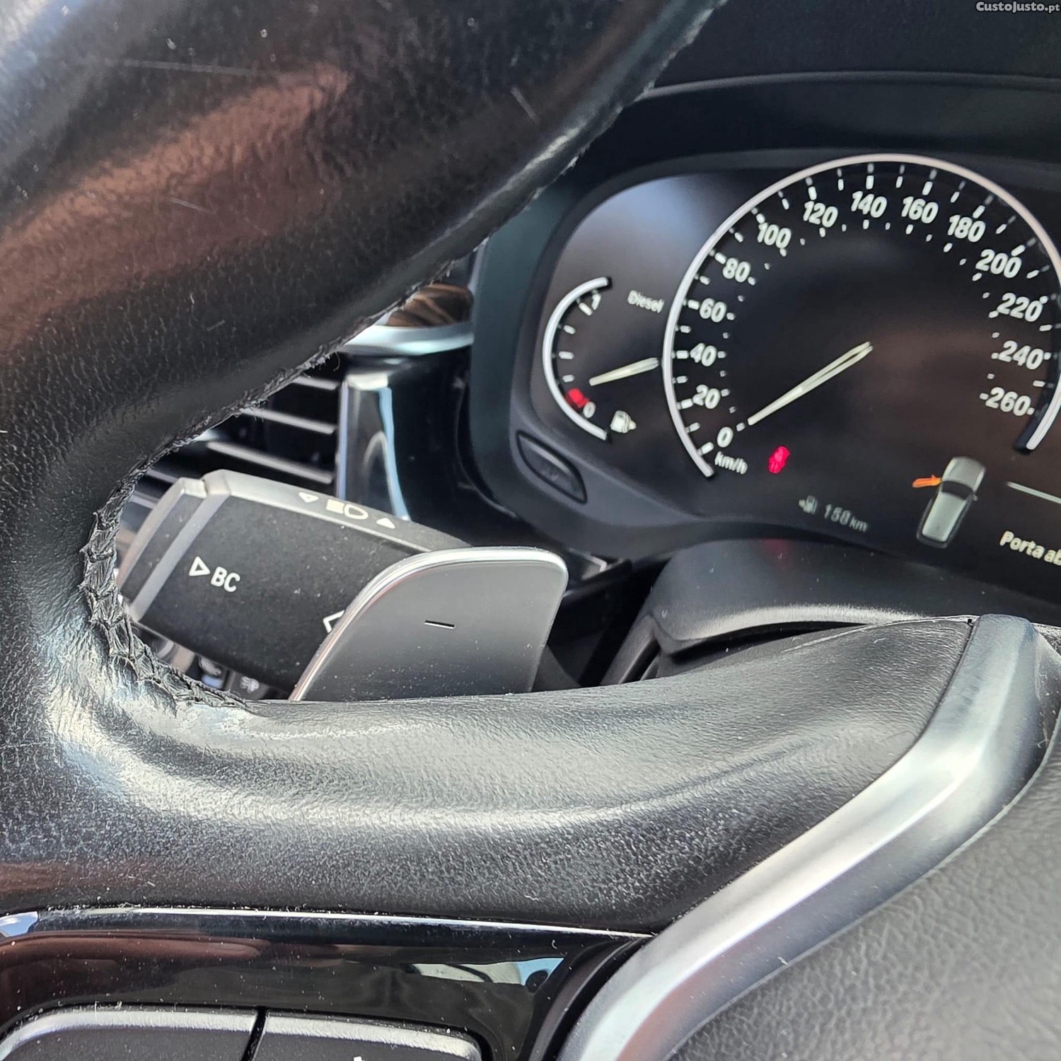 BMW 520 d Line Luxury Auto — fotografia 8