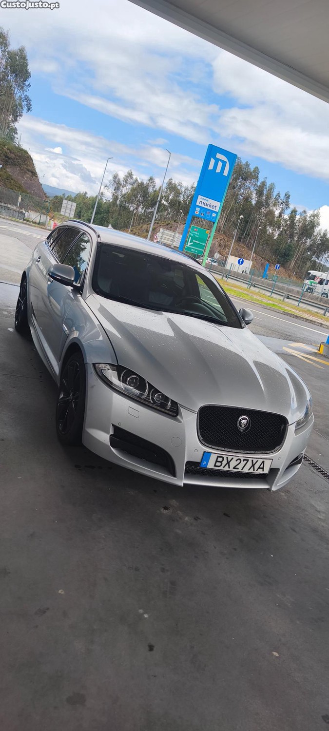 Jaguar XF R-Sport — fotografia 4
