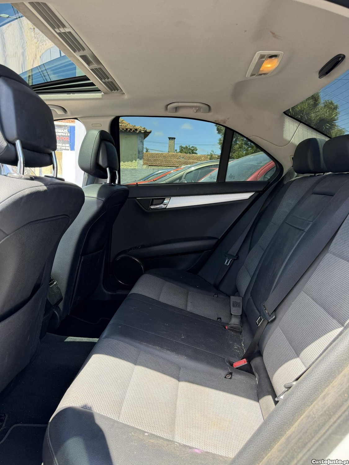 Mercedes-Benz C 250 Prime Edition — fotografia 12