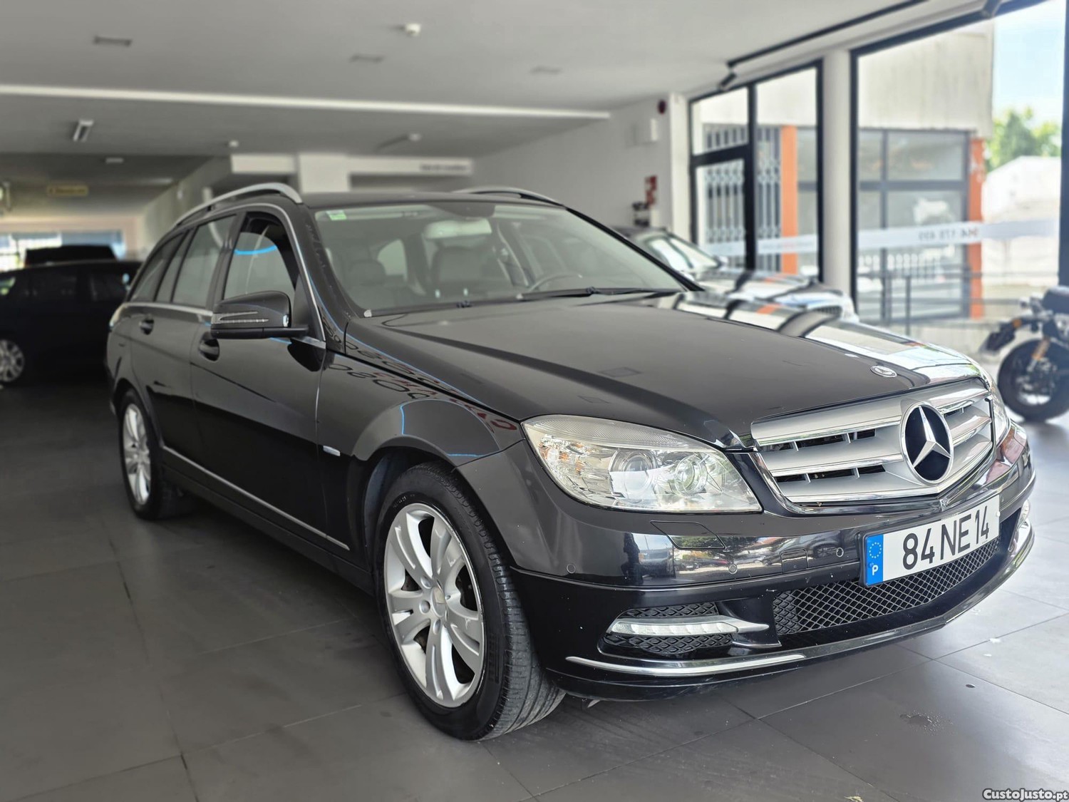 Mercedes-Benz E 220 220 Cdi — fotografia 9