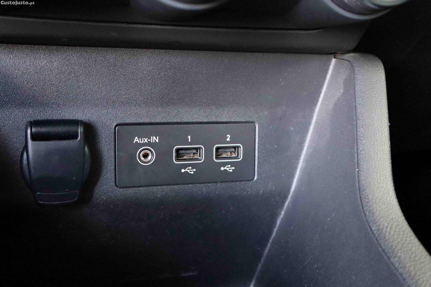Renault Clio 1.0 TCe Evolution Bi-Fuel — fotografia 2