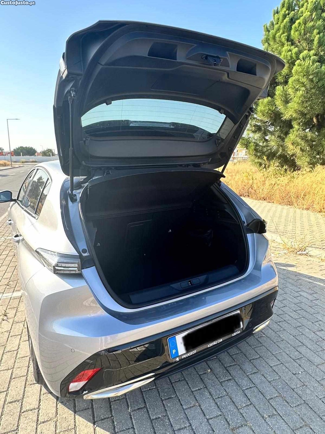 Peugeot 308 1.5 Blue HDI Allure Pack - 22 foto 4
