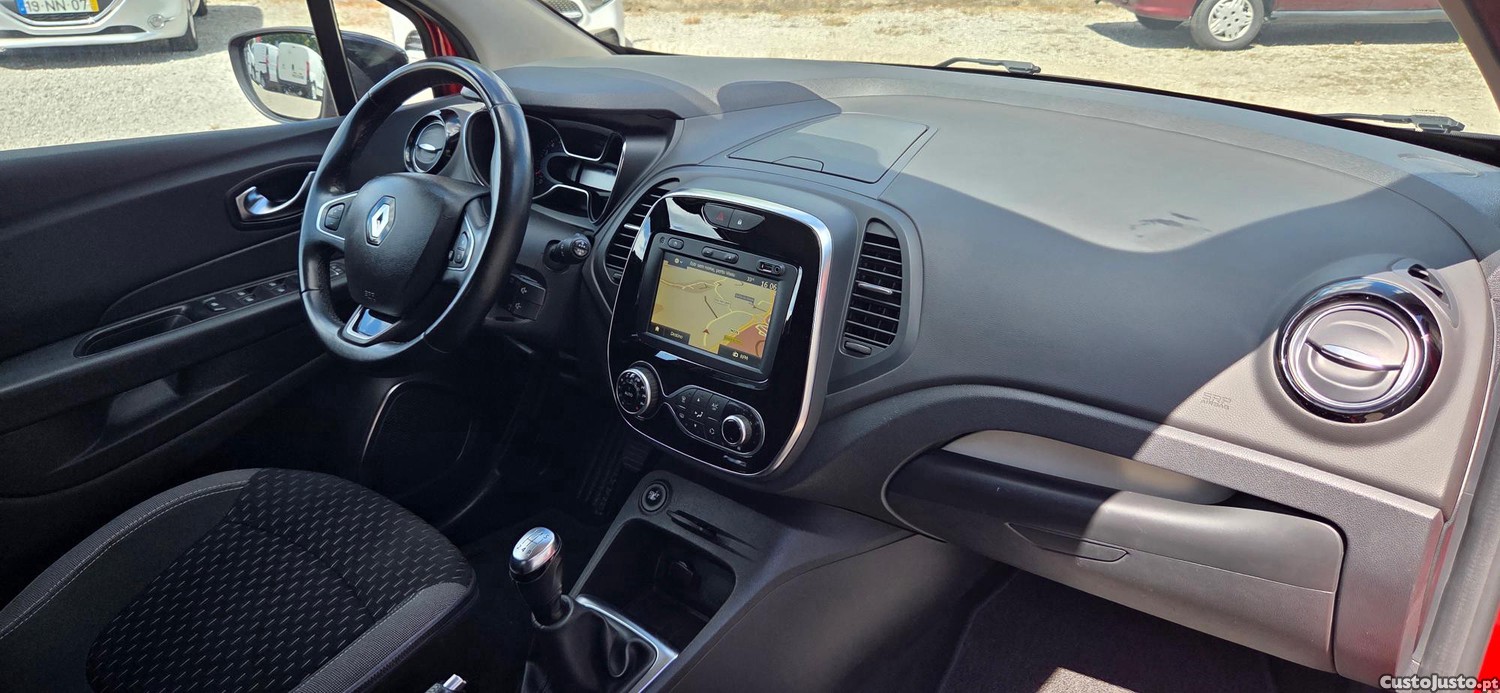 Renault Captur Tce Excluisve Gps — fotografia 11