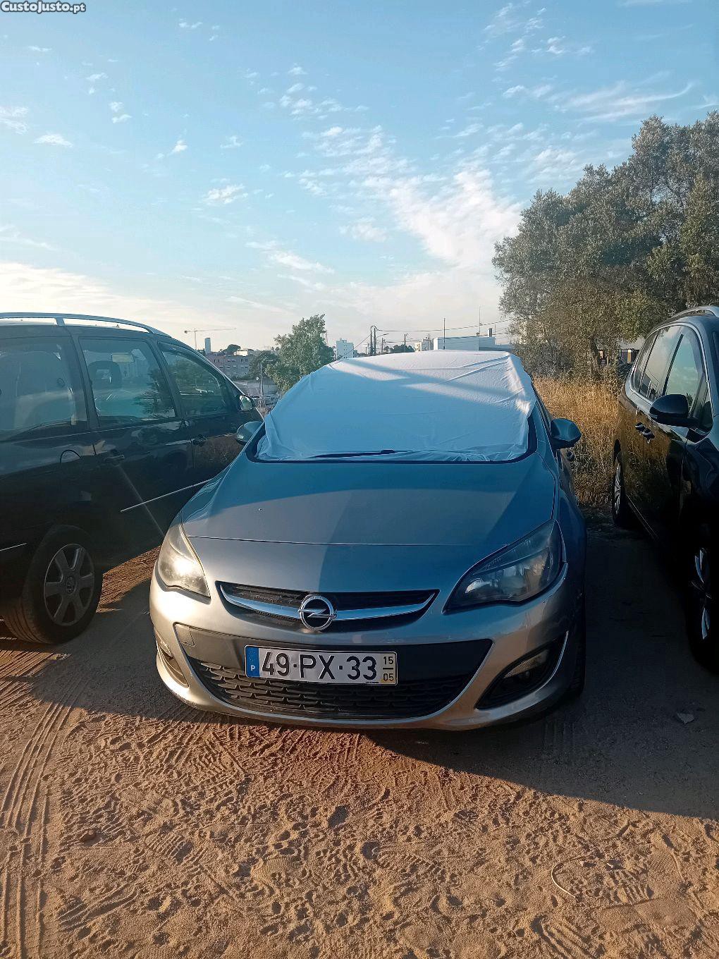 Opel Astra 1.4 gasolina — fotografia 4