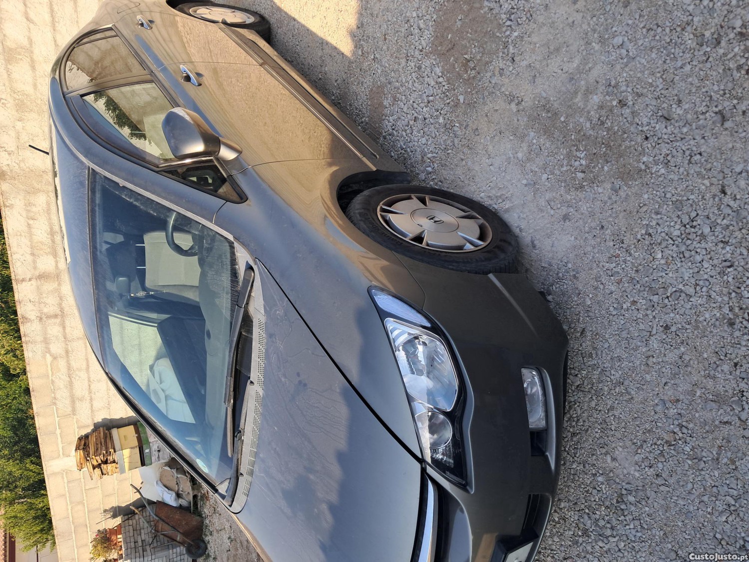 Honda Civic 1300 hybrid — fotografia 4