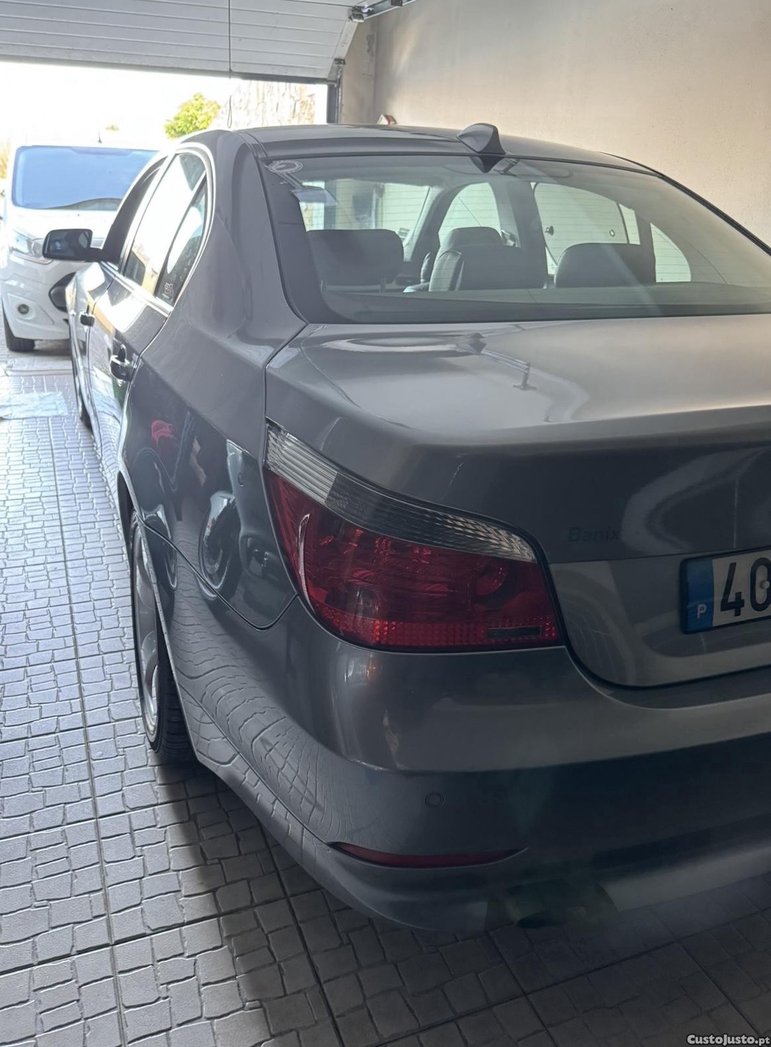 BMW 520 E60 — fotografia 5