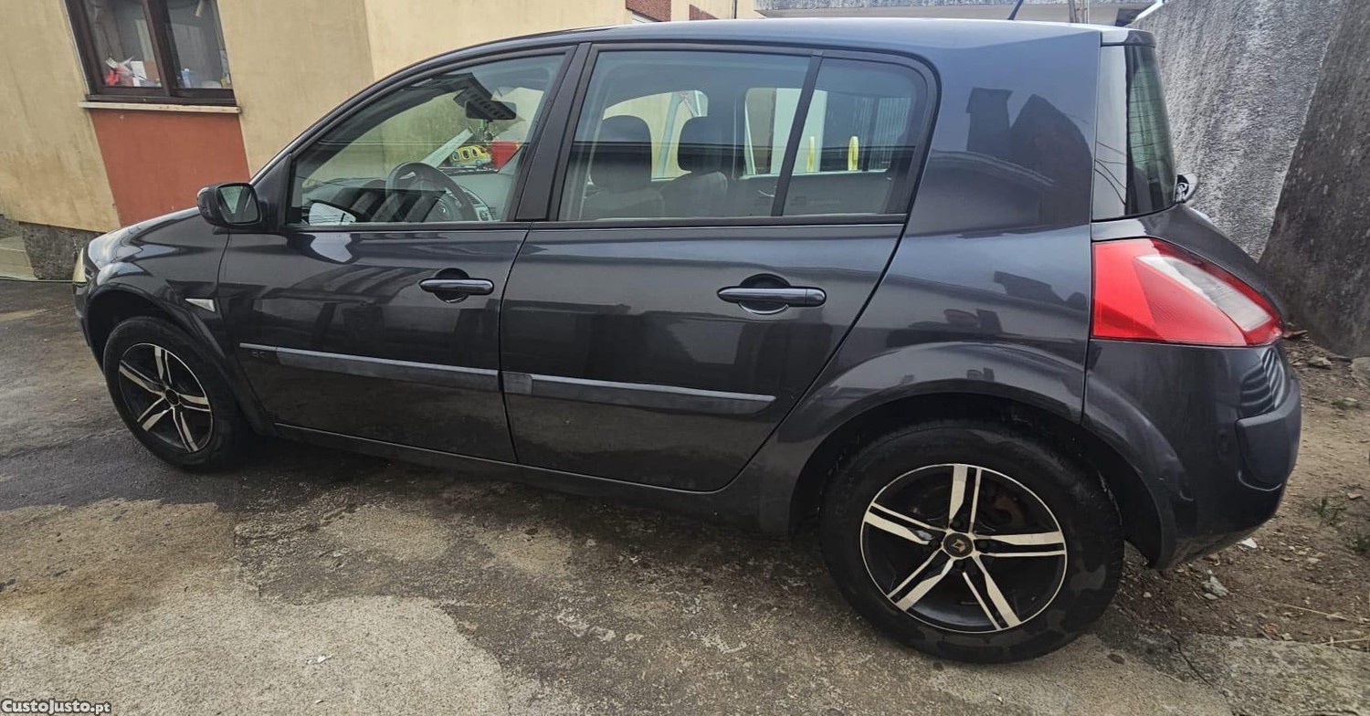 Renault Mégane Megane — fotografia 6