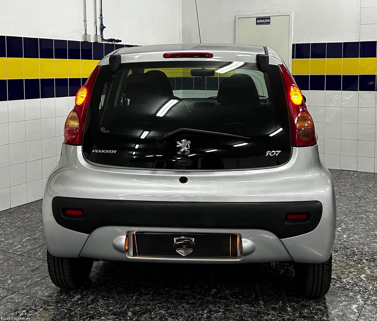 Peugeot 107 FILOU — fotografia 6