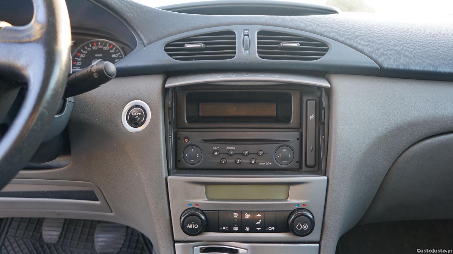 Renault 4 (Laguna) — fotografia 3