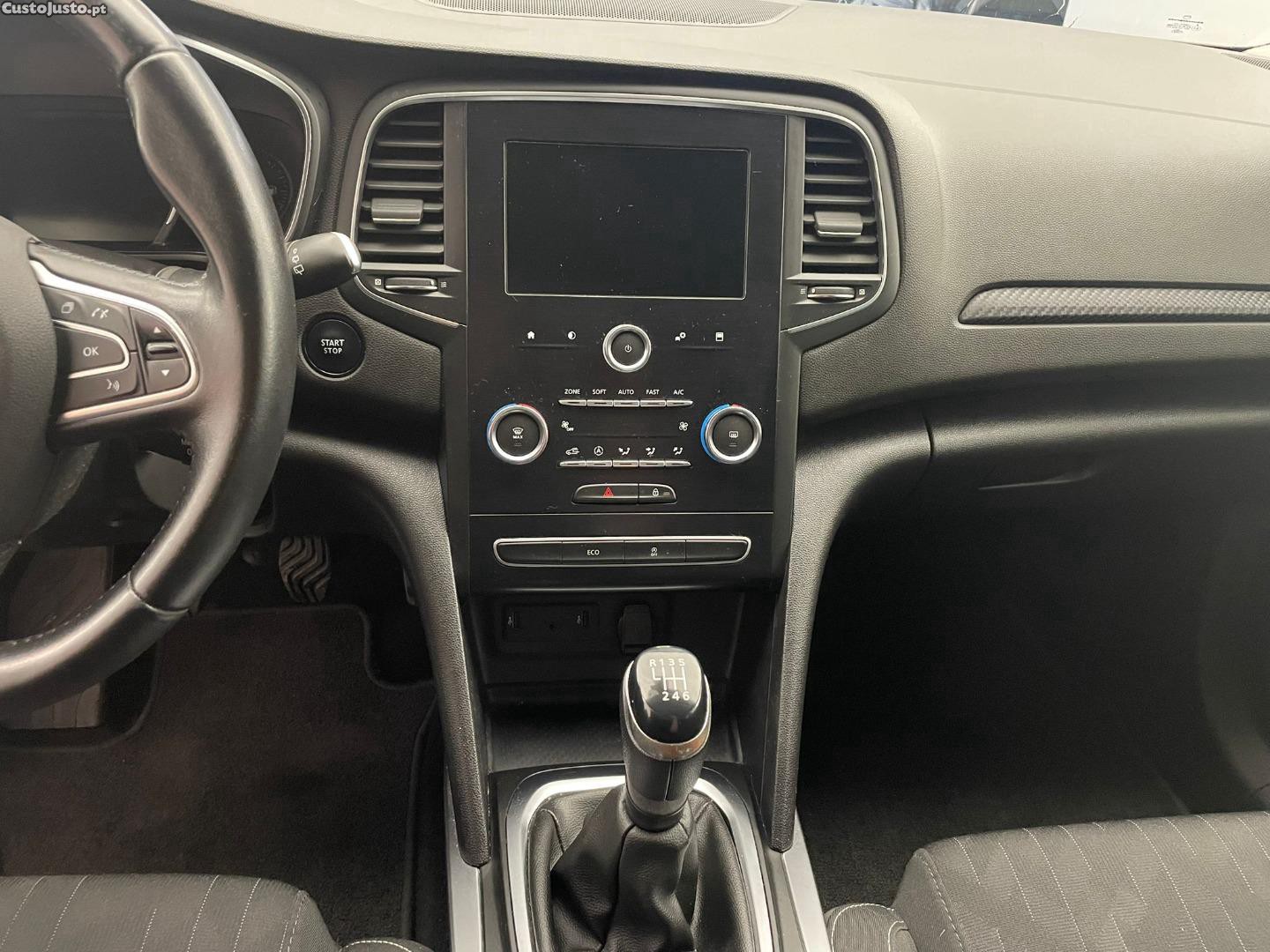 Renault Mégane ST 1.5 DCI LIMITED — fotografia 5