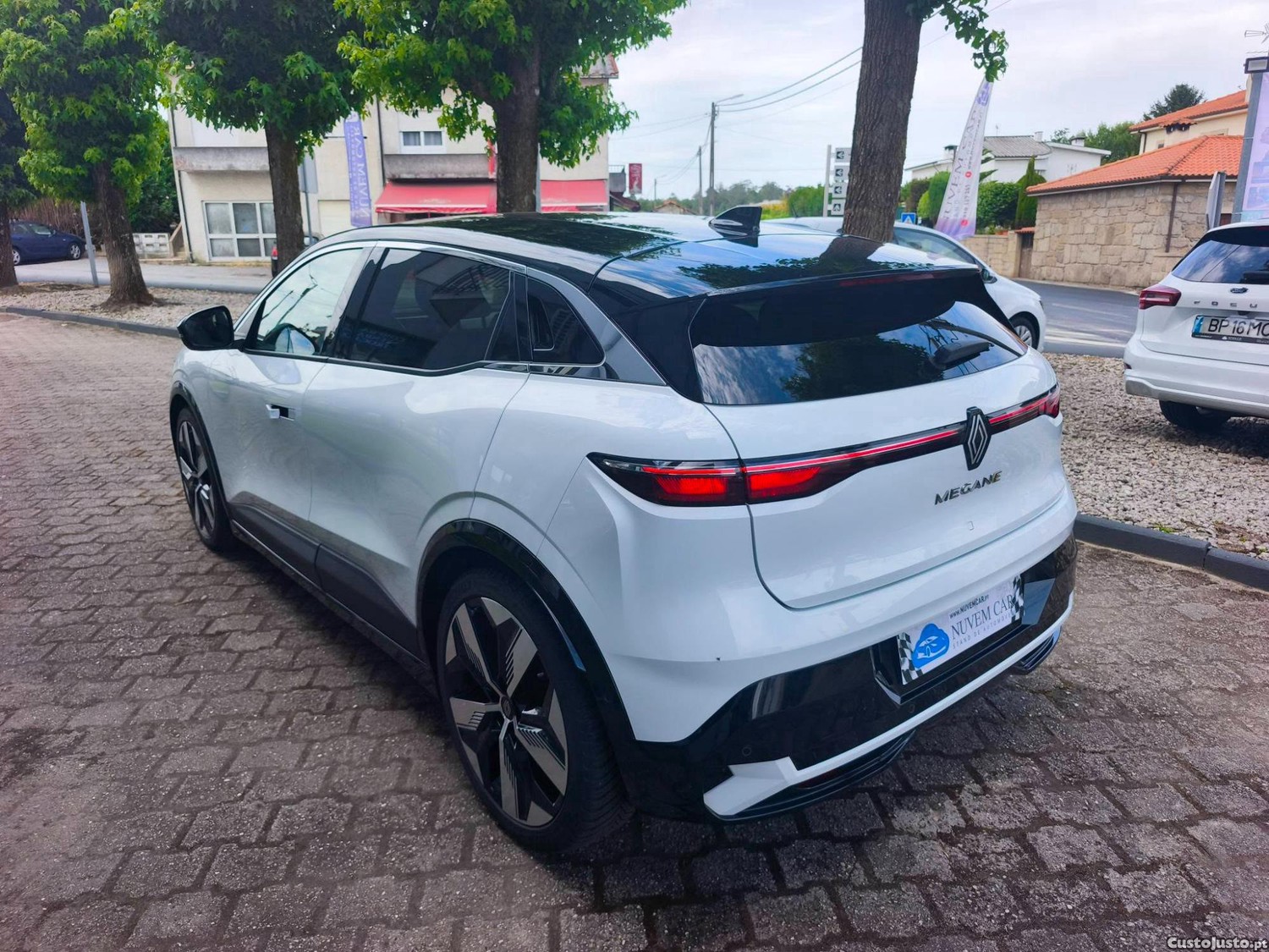 Renault Mégane E-Tech Tecno EV60 kw 218 Cv´s — fotografia 9