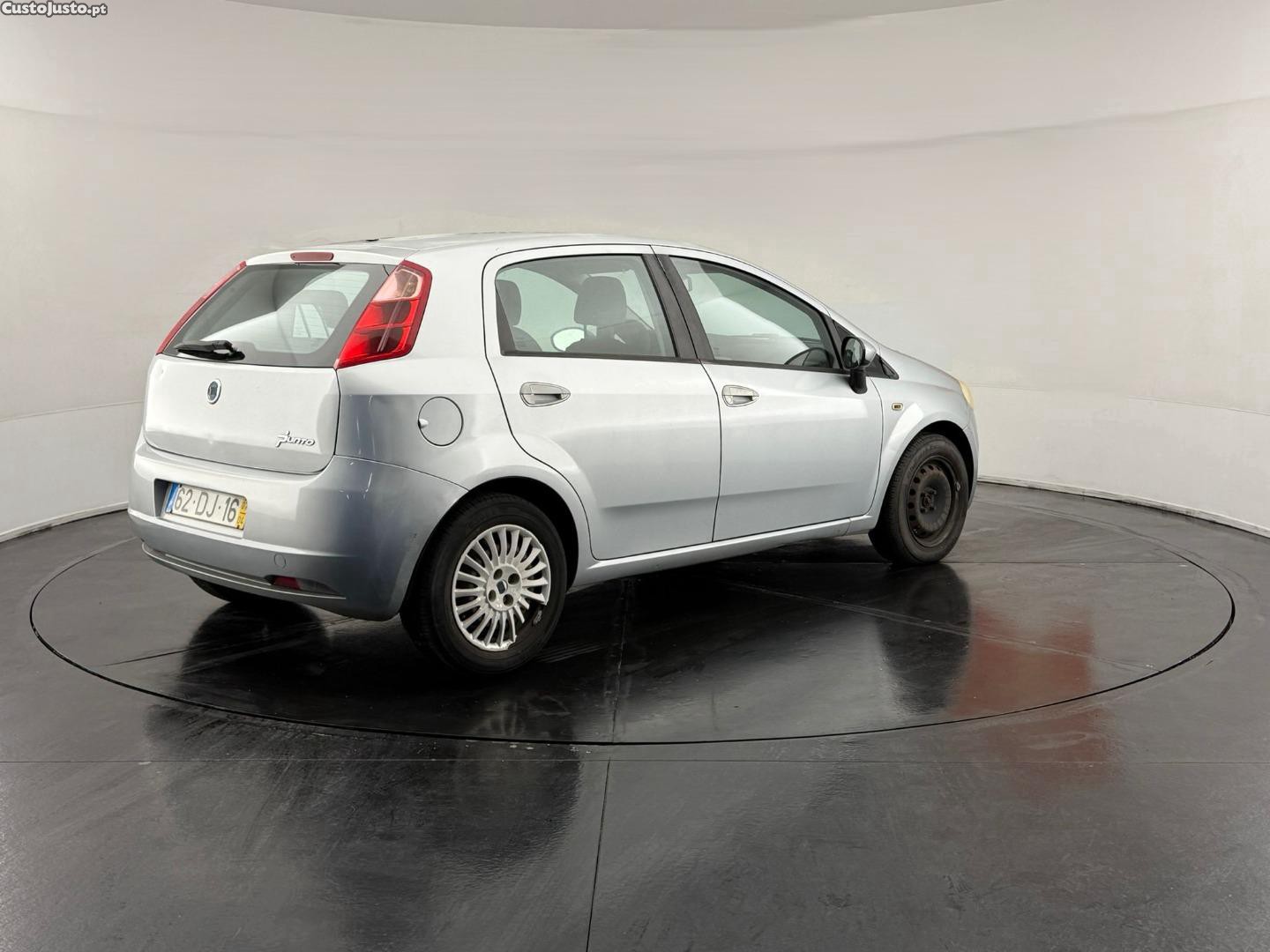 Fiat Grande Punto 1.3 D MULTIJET — fotografia 10