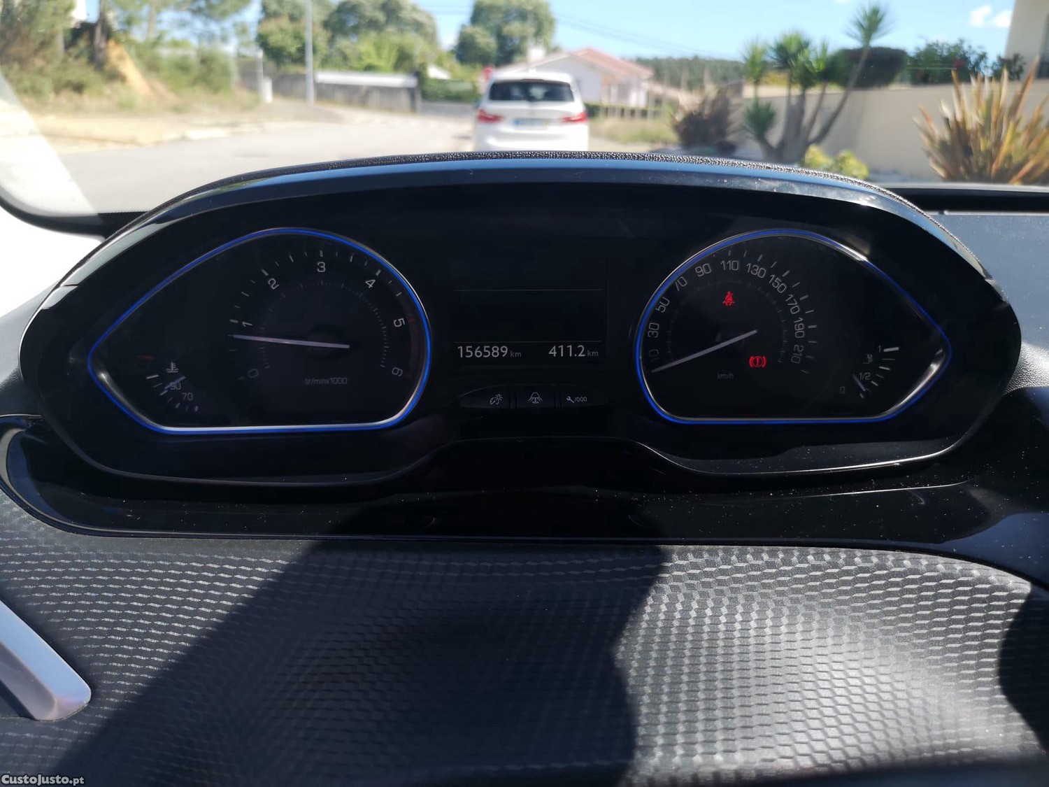 Peugeot 2008 1.6 — fotografia 7