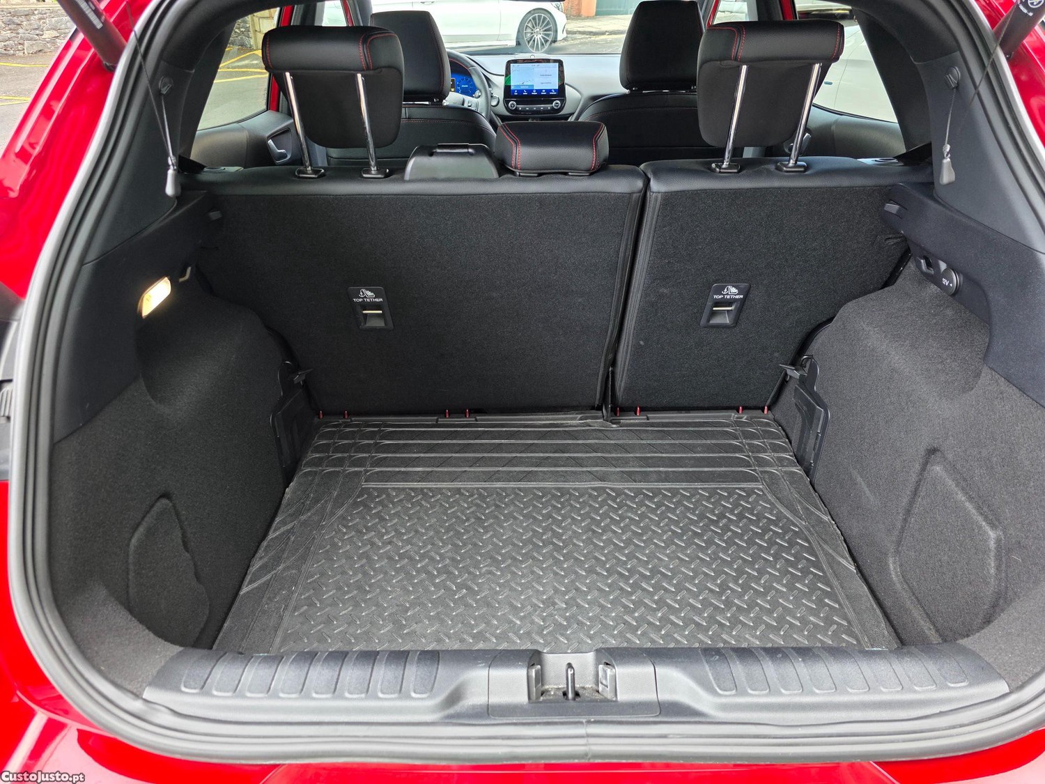 Ford Puma 1.0 ECOBOOST MILD-HYBRID ST-LINE X 125CV — fotografia 36