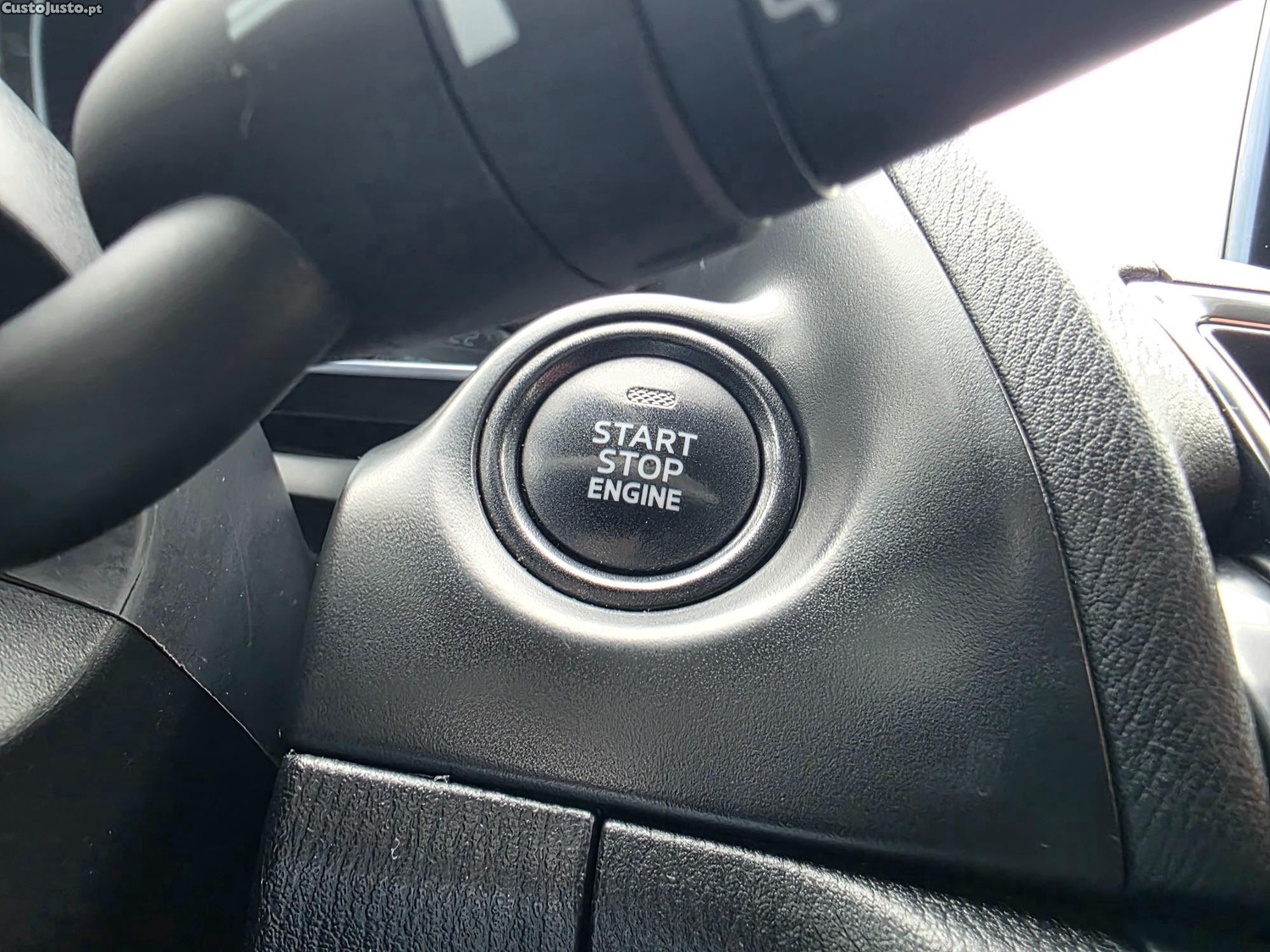 Mazda 3 1.5 SKY-D EXCELLENCE — fotografia 8