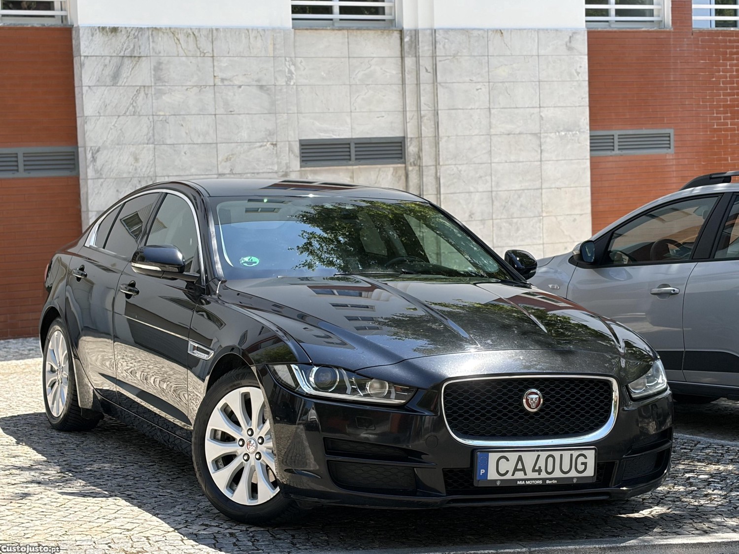 Jaguar XE 2.0 — fotografia 9
