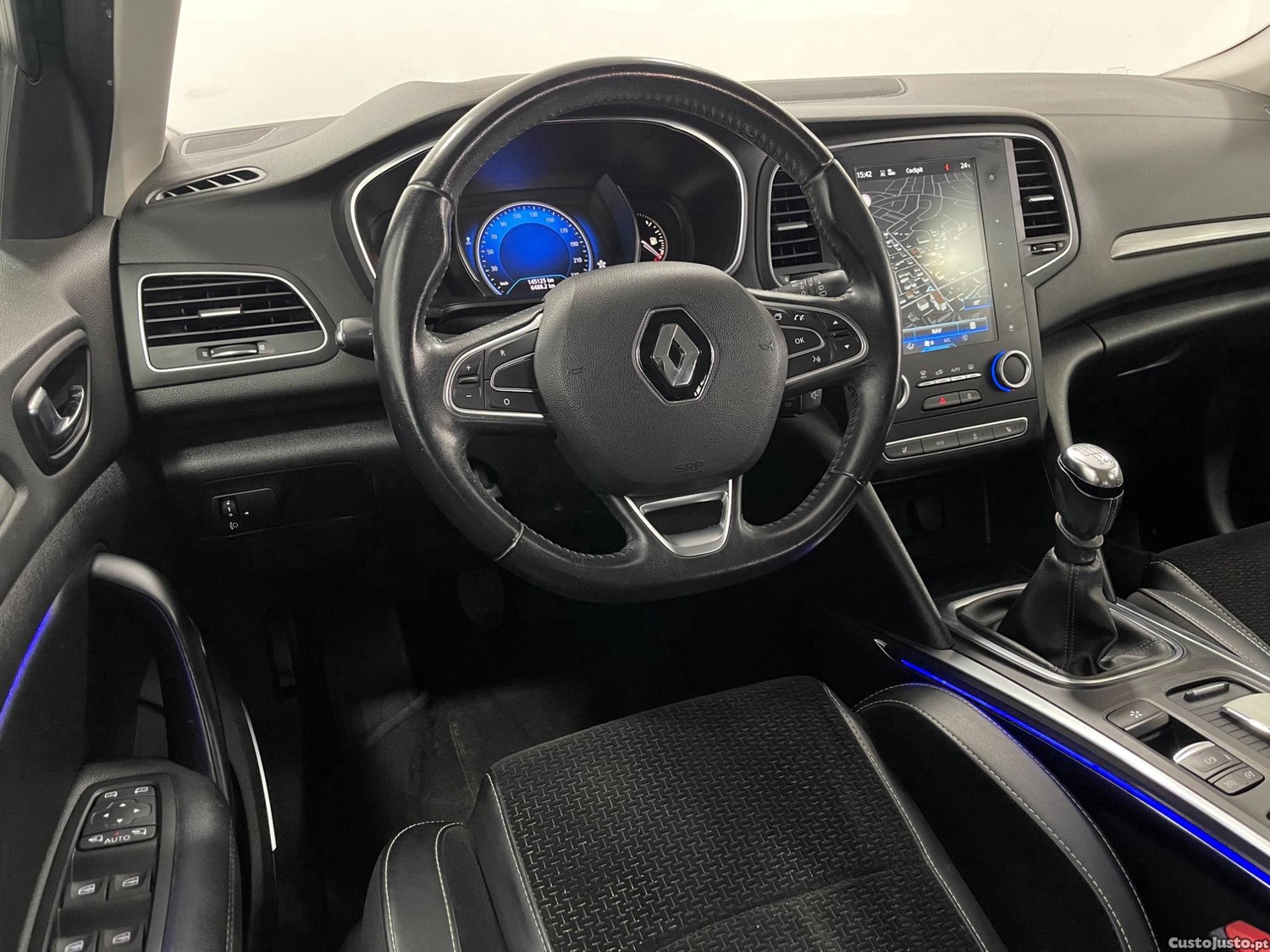 Renault Mégane Sport Tourer 1.6DCI Intens — fotografia 4