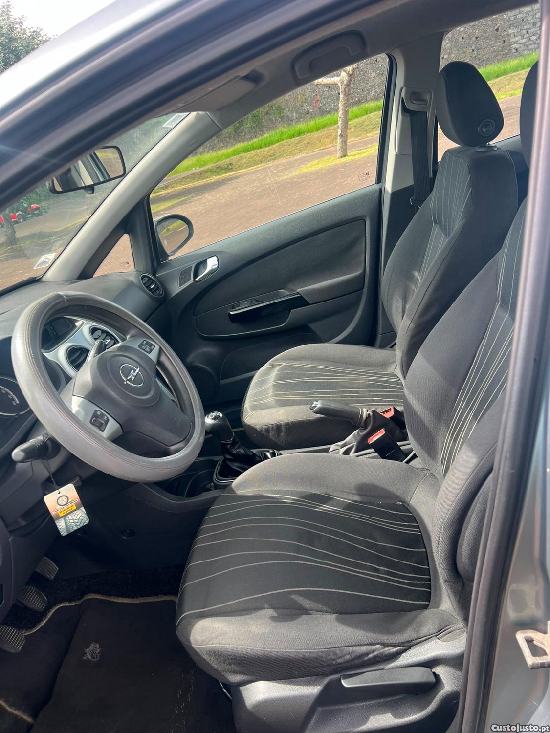 Opel Corsa D Com 173.000KM — fotografia 3